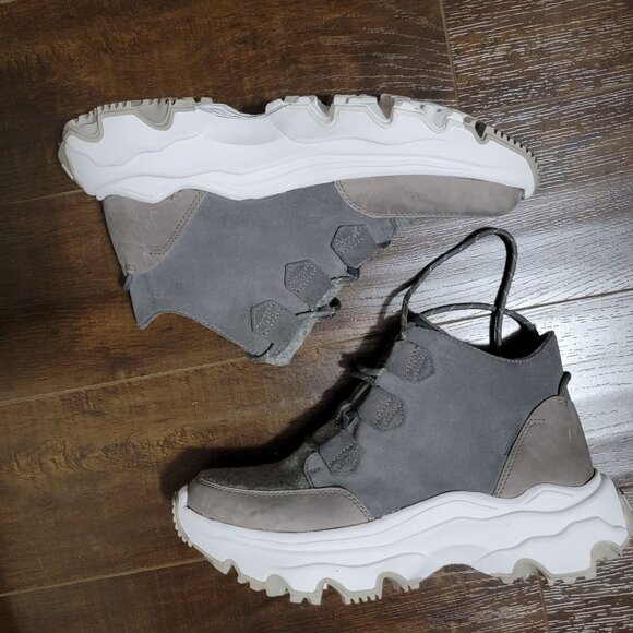 NEW Sorel Kinetic Breakthru Caribou Boots Womens 10 Winter Snow Outdoors Cozy - Picture 3 of 9